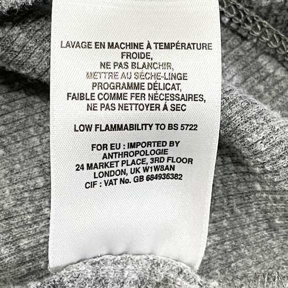 Anthropologie T.la V-Neck Longsleeves Top - Picture 8 of 10